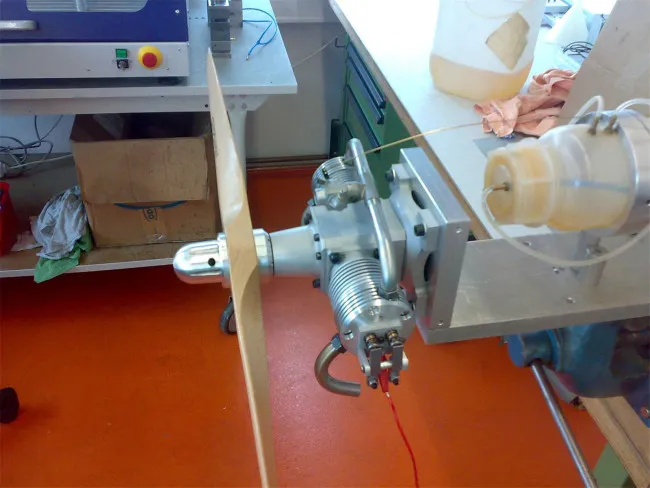 2-Zylinder Boxer-Motor 60 ccm