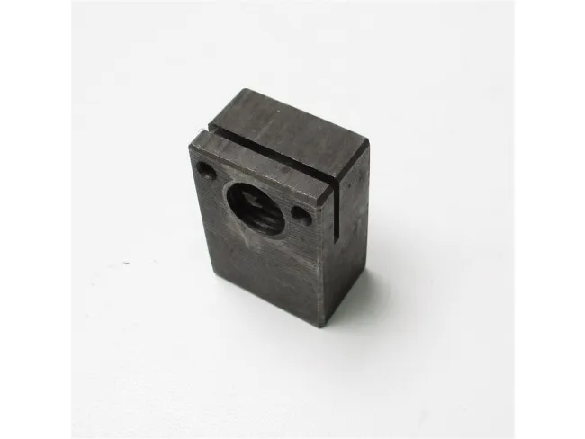 Gewindespindel 16 x 2 mit Mutter