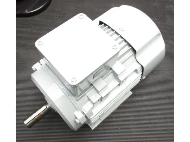 Motor B 28 / B 24 H