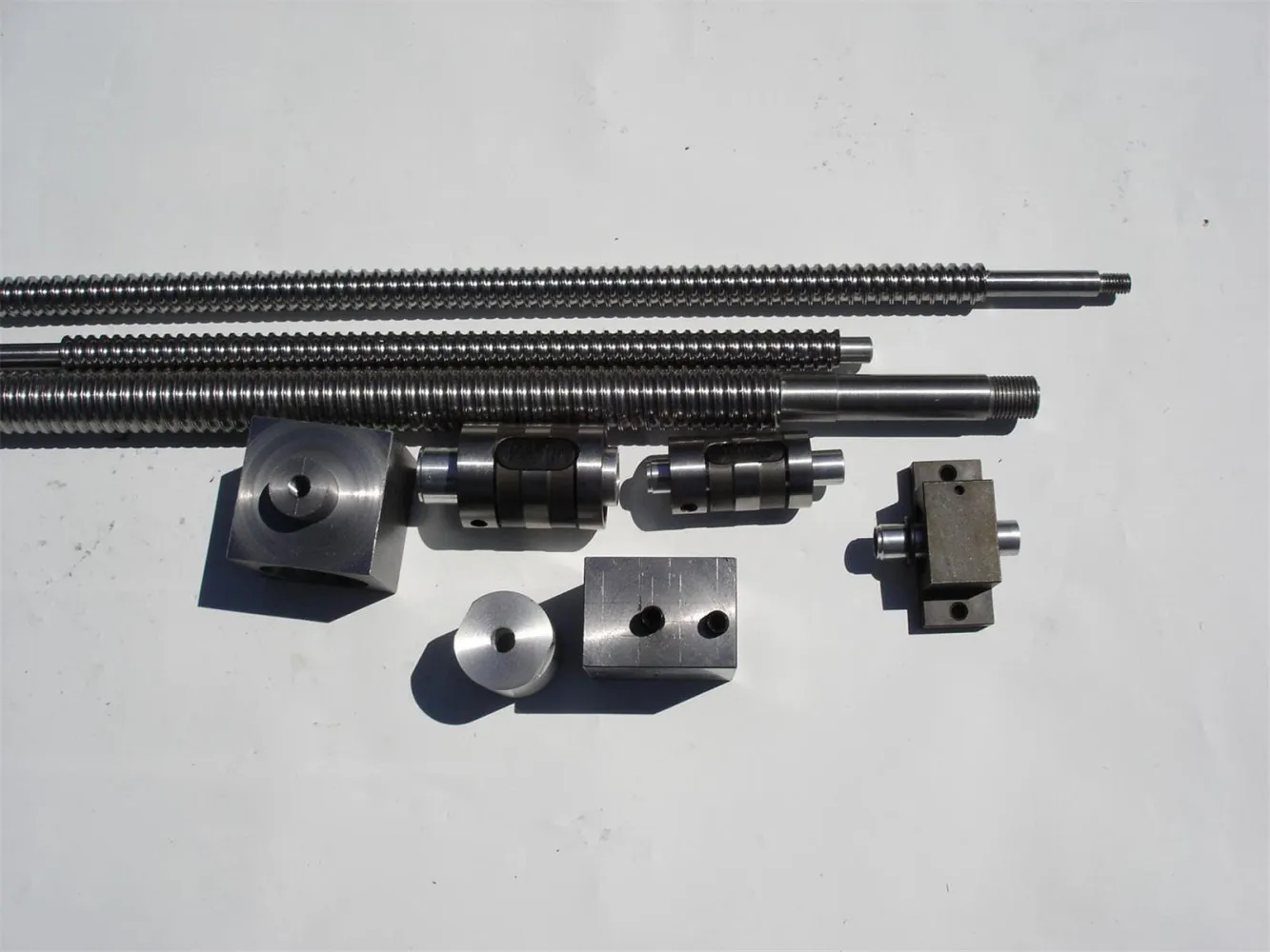 Kugelumlaufspindel Set für OPTIMUM OPTImill MH 20 16x4 - CNC Drehmaschinen Fräsmaschinen und Zubehör Shop Kugelumlaufspindel Set für OPTIMUM OPTImill MH 20 16x4 - CNC Drehmaschinen Fräsmaschinen und Zubehör Shop