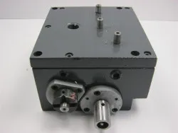 Vorschubgetriebe TU 3008/V komplett / RAL7016